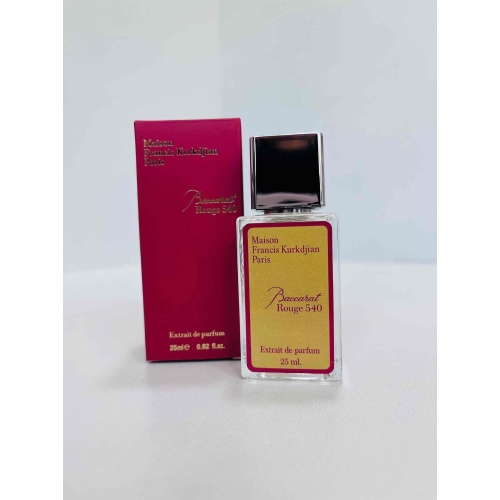Baccarat Rouge 540 red